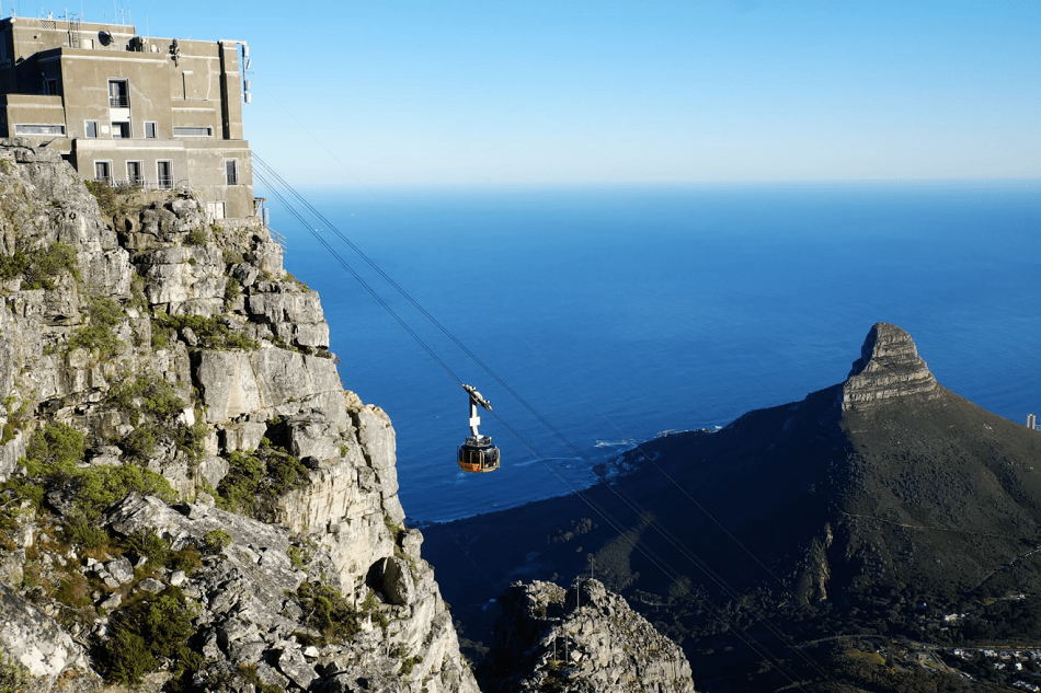 Soak in the majestic grandeur of South Africa: Table Mountain National Park
